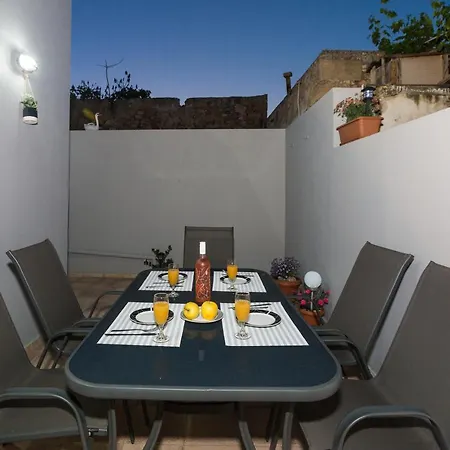 Apartment Chrysa House *